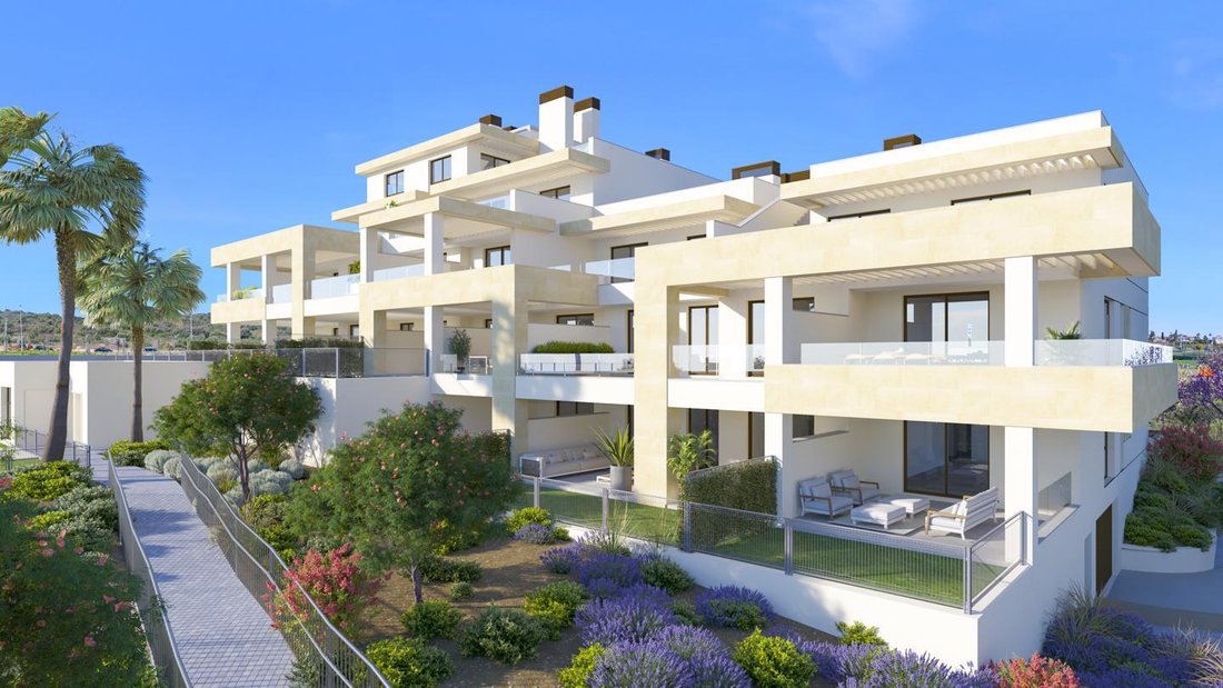 Penthouse in Estepona, Andalusia, Spain 3 - 18518804