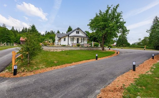 House in Arlington, Washington, United States 1