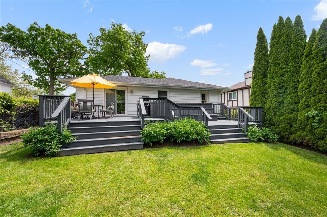House in Highwood, Illinois, United States 5 - 18517311