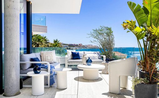 Appartamento a Estepona, Andalusia, Spagna 1