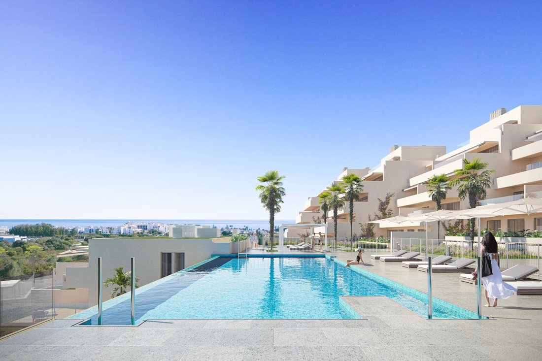 Penthouse in Estepona, Andalusia, Spain 1 - 18518926