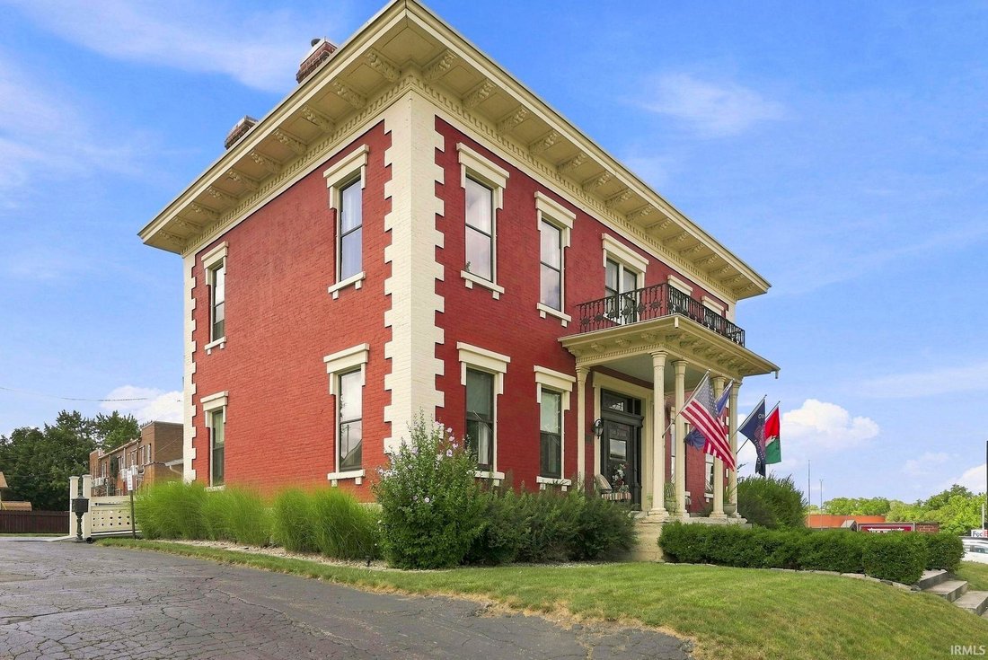 House in Huntington, Indiana, United States 3 - 18517608