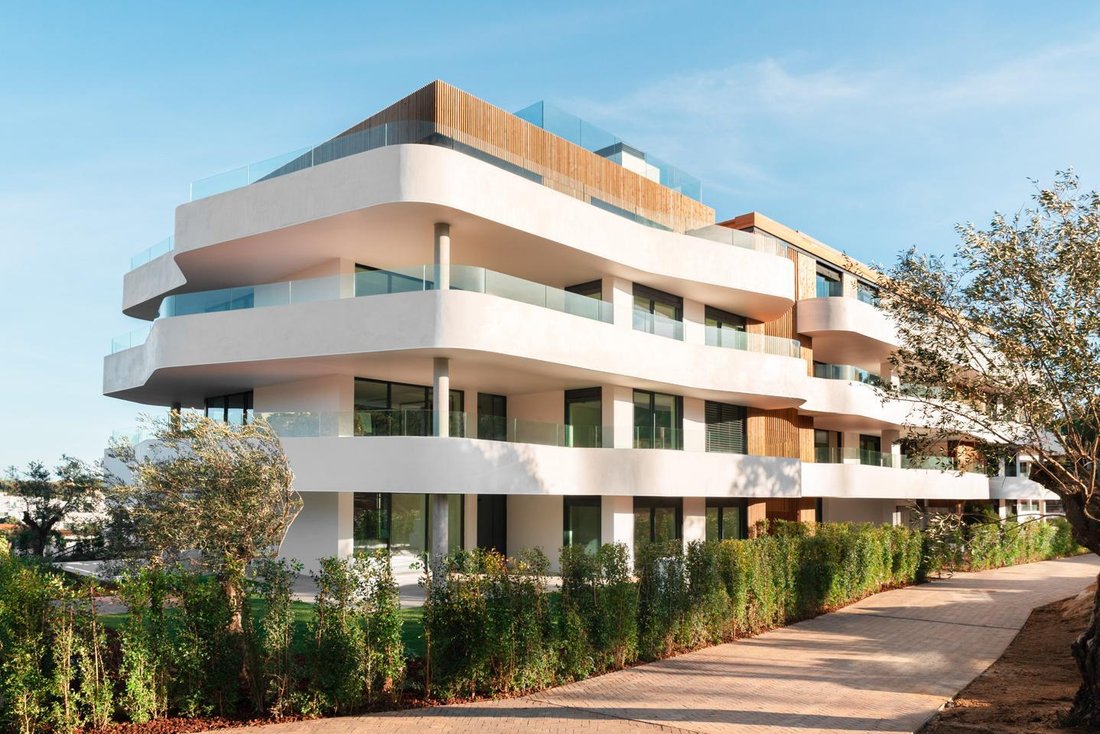 Apartment in Sotogrande, San Roque, Andalusia 1 - 18518914