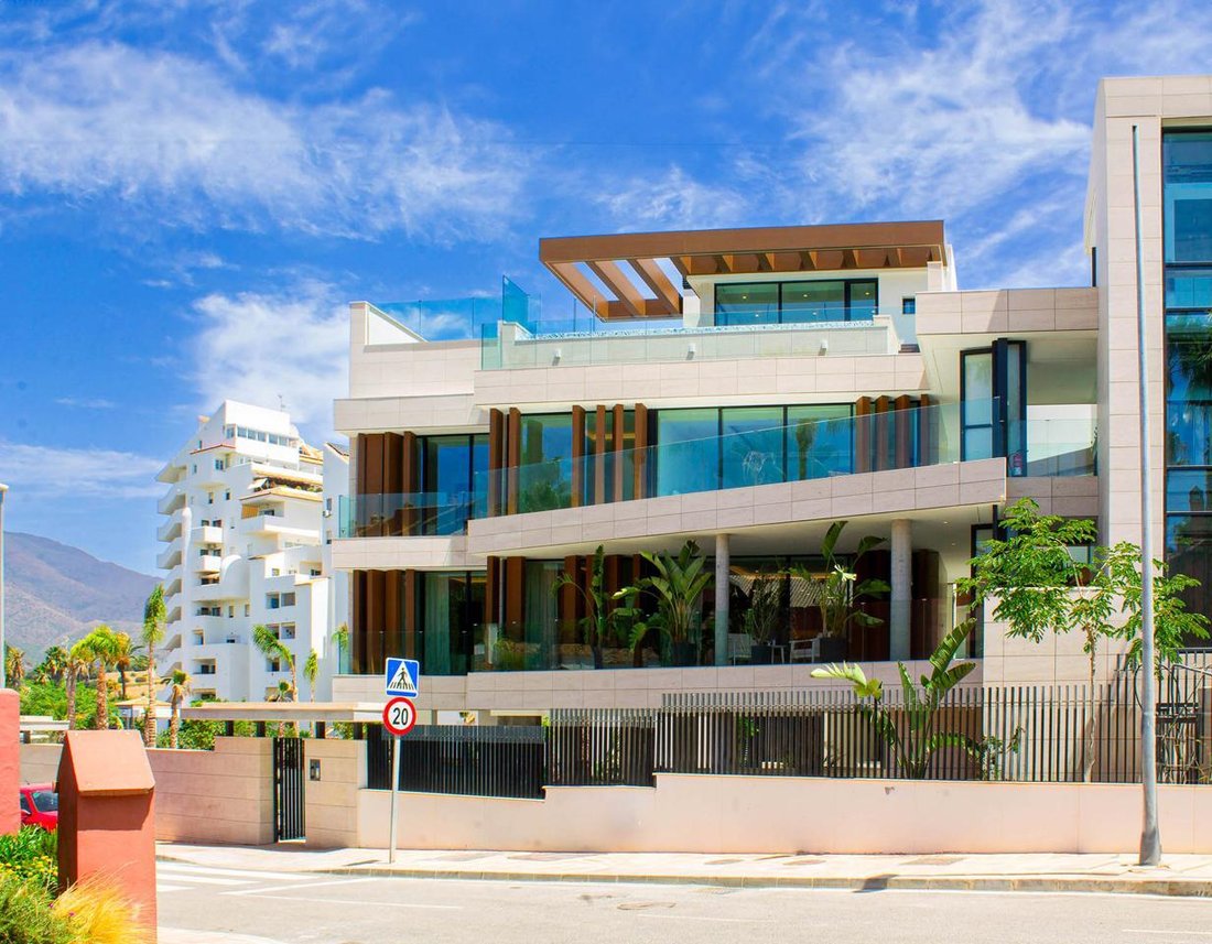 Apartment in Estepona, Andalusia, Spain 5 - 18519026