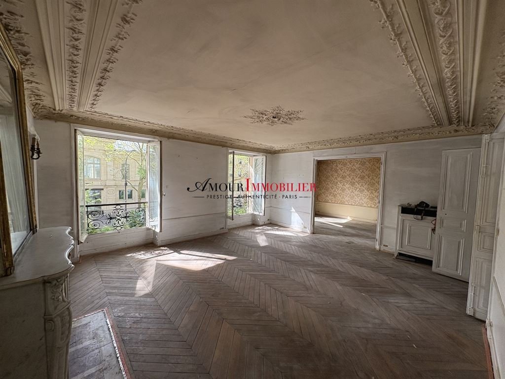Apartment in Lorette-Martyrs, Paris 9e Arrondissement, Paris 1 - 18517461