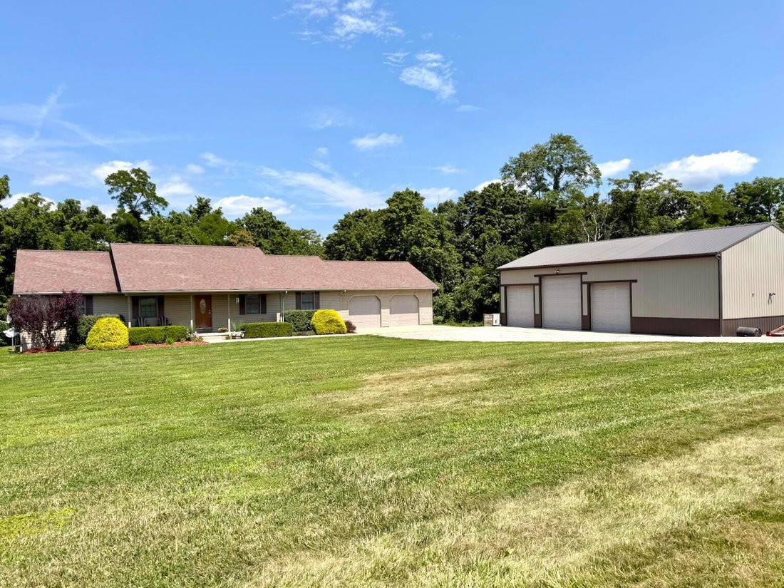 House in Frankfort, Ohio, United States 2 - 18520109
