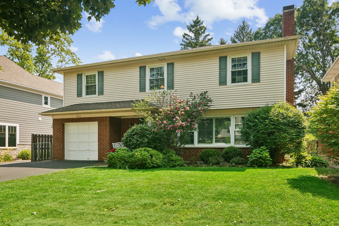 House in Arlington Heights, Illinois, United States 1 - 18518617