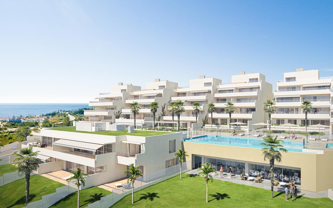 Penthouse in Estepona, Andalusia, Spain 3 - 18518926