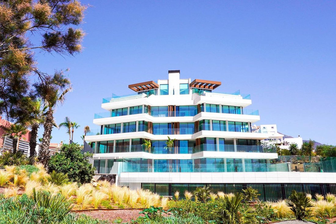Apartment in Estepona, Andalusia, Spain 2 - 18519026