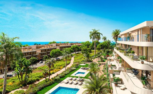 Apartment in Buenas Noches, Estepona, Spain 1