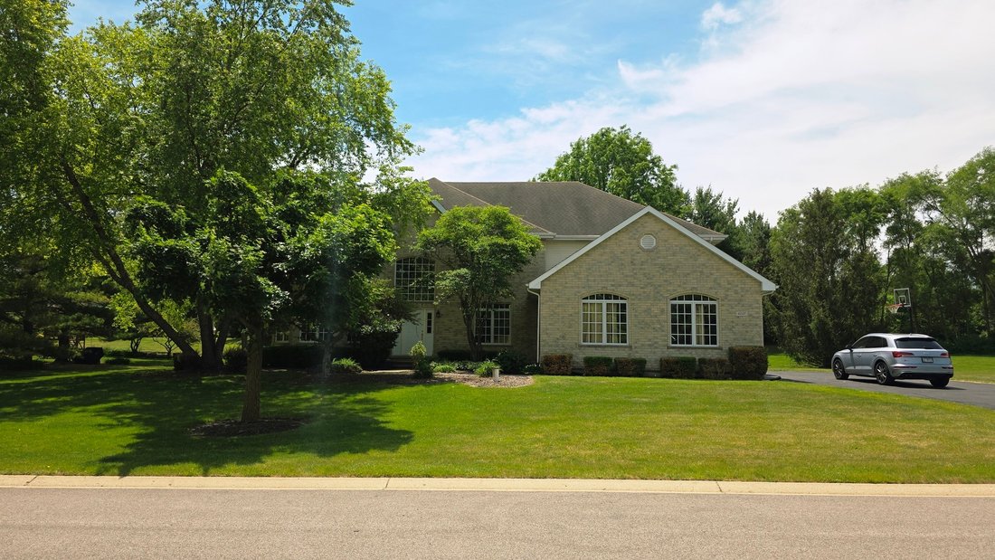 House in Village of Lakewood, Illinois, United States 1 - 18518633