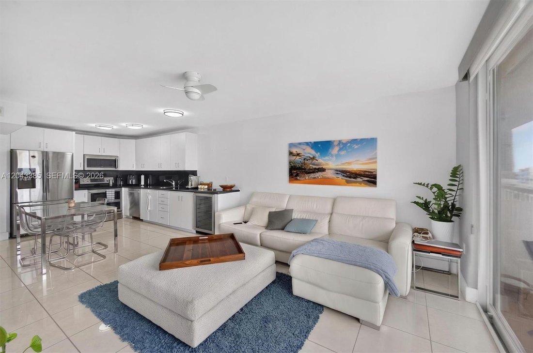 Condo in Miami Beach, Florida, United States 2 - 18519227