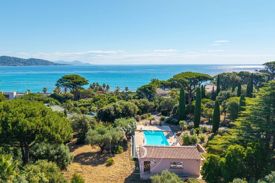 Finca en Nartelle-Noyer-Bellevue-bd de los Sardinaux, Sainte-Maxime, Francia 3 - 18413707
