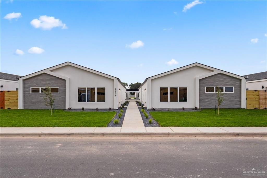 Weslaco, Texas, United States 1 - 18517103