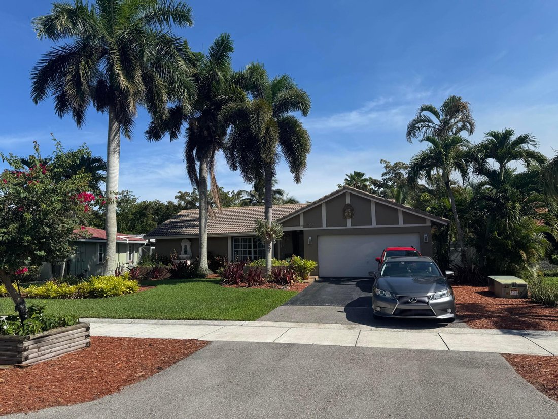 House in Coral Springs, Florida, United States 1 - 18518696