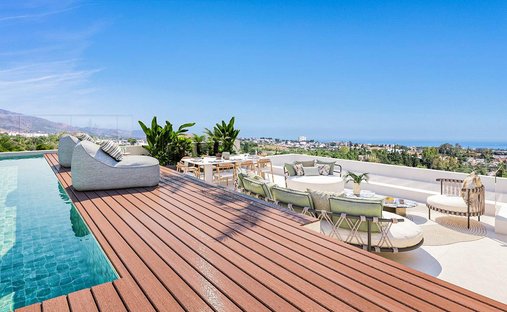 Penthouse in Benahavis, Andalusia, Spain 1