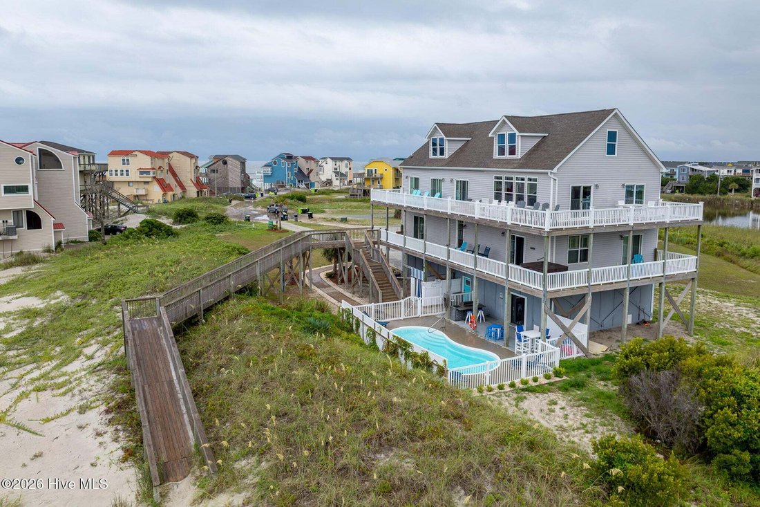 House in North Topsail Beach, North Carolina, United States 2 - 18483938