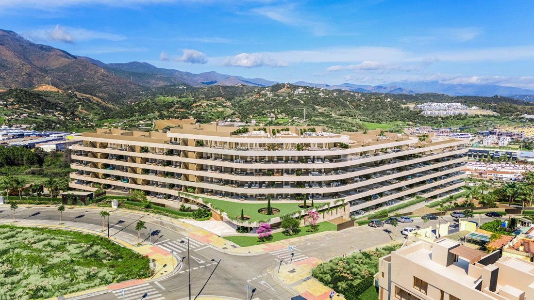 Penthouse in Estepona, Andalusia, Spain 3 - 18518782