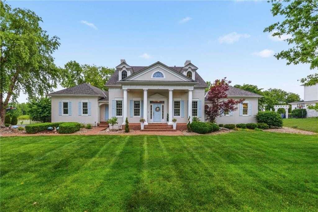 House in Olathe, Kansas, United States 2 - 18519835