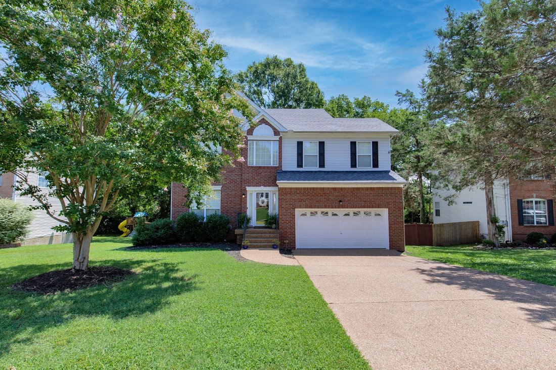 House in Hendersonville, Tennessee, United States 1 - 18517368