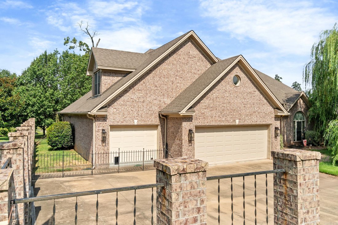House in Benton, Arkansas, United States 3 - 18517607