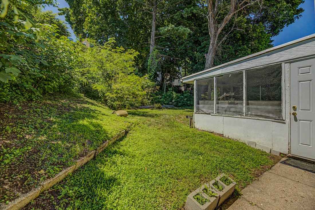 House in Yonkers, New York, United States 4 - 18516989