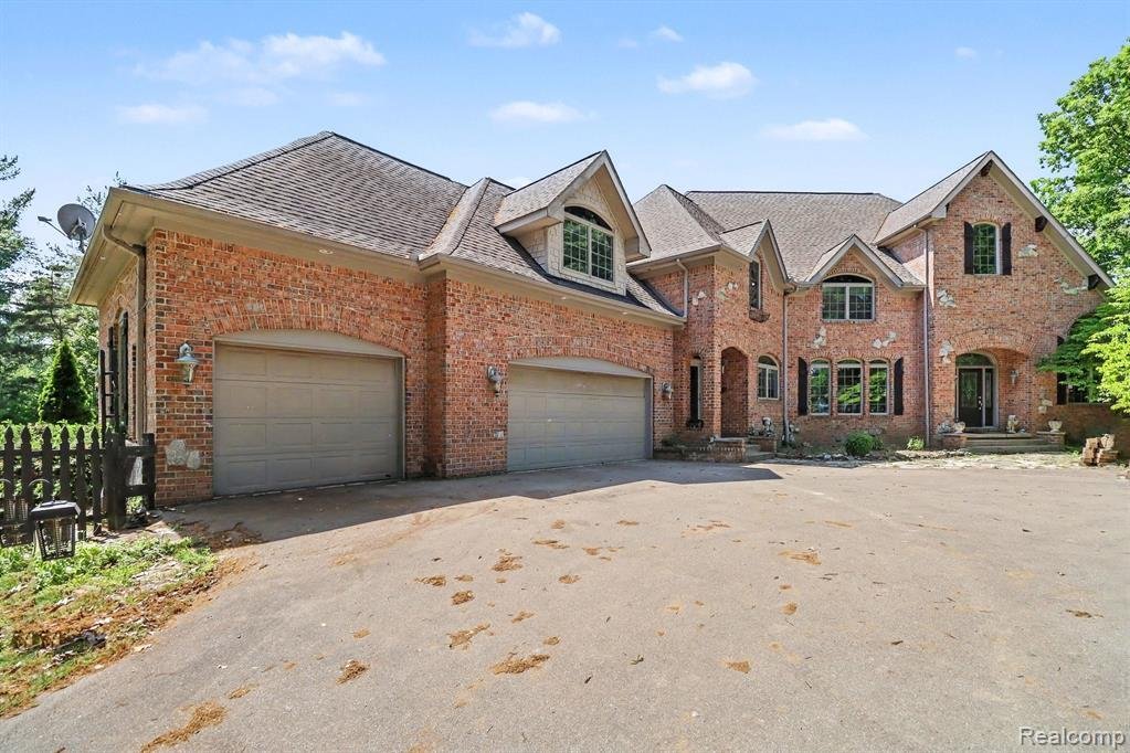House in Grass Lake Charter Township, Michigan, United States 2 - 18307476