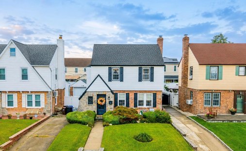 House in New York, New York, United States 1