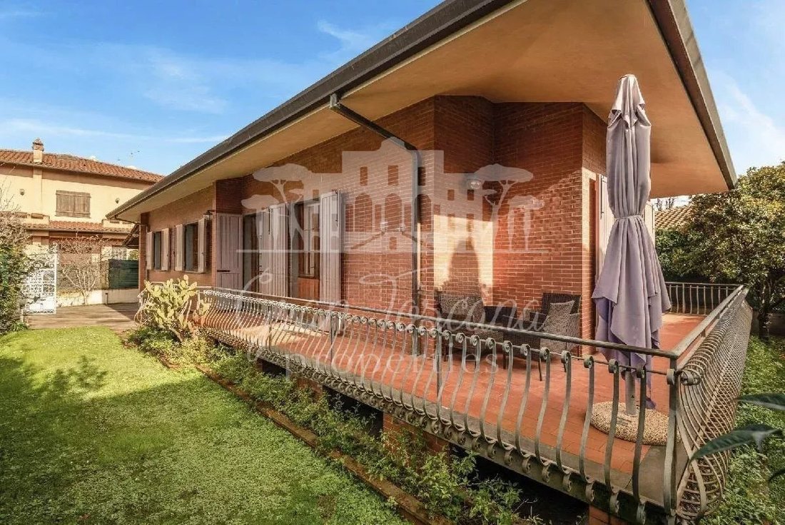 Villa in Center, Forte dei Marmi, Tuscany 2 - 18517930