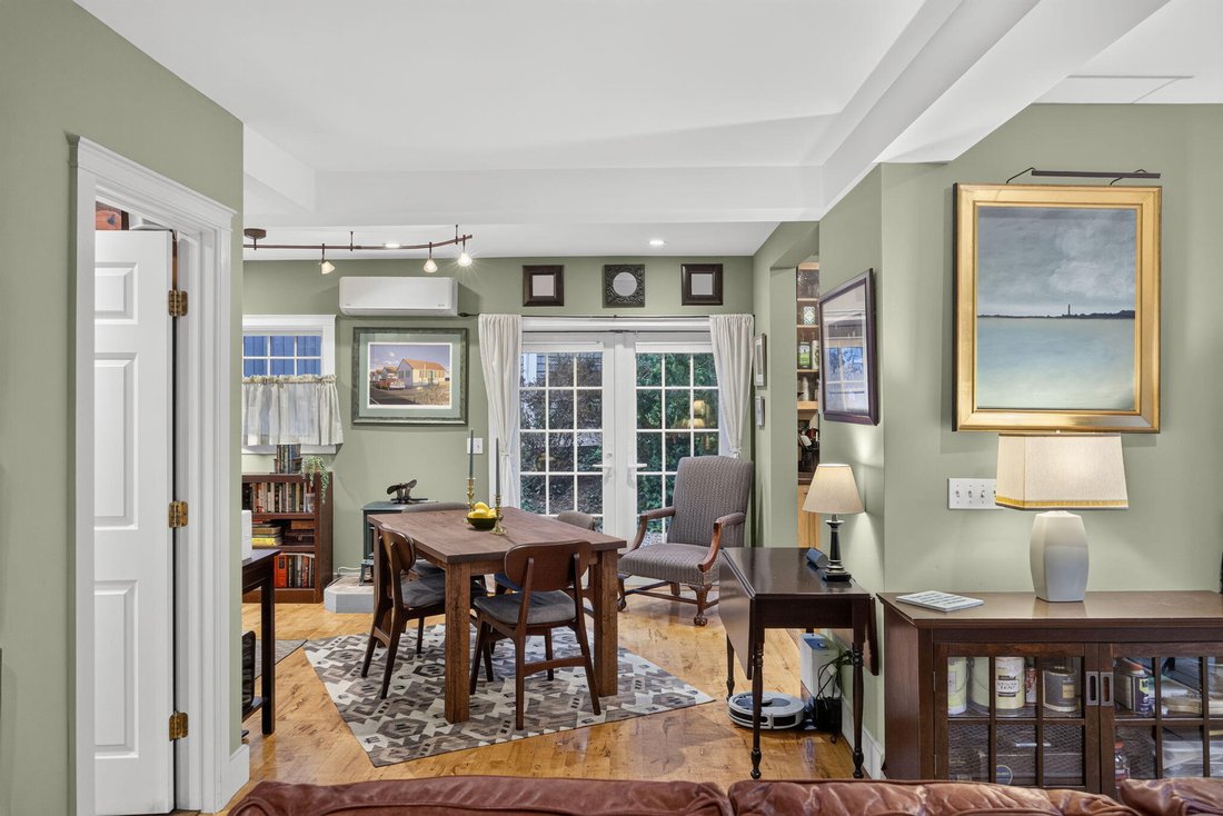 Condo in Provincetown, Massachusetts, United States 4 - 18516757