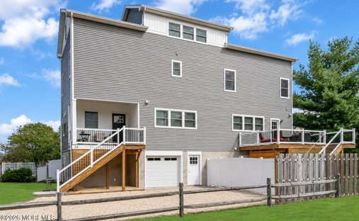 House in North Middletown, New Jersey, United States 1