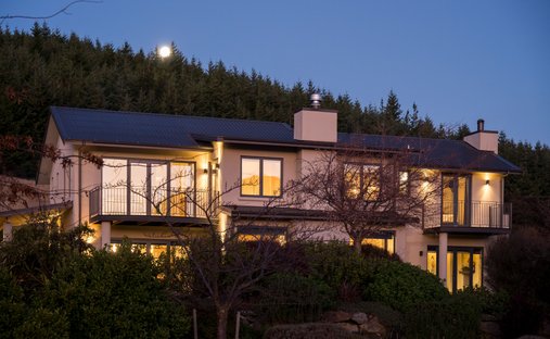 House in Wanaka, Otago, New Zealand 1