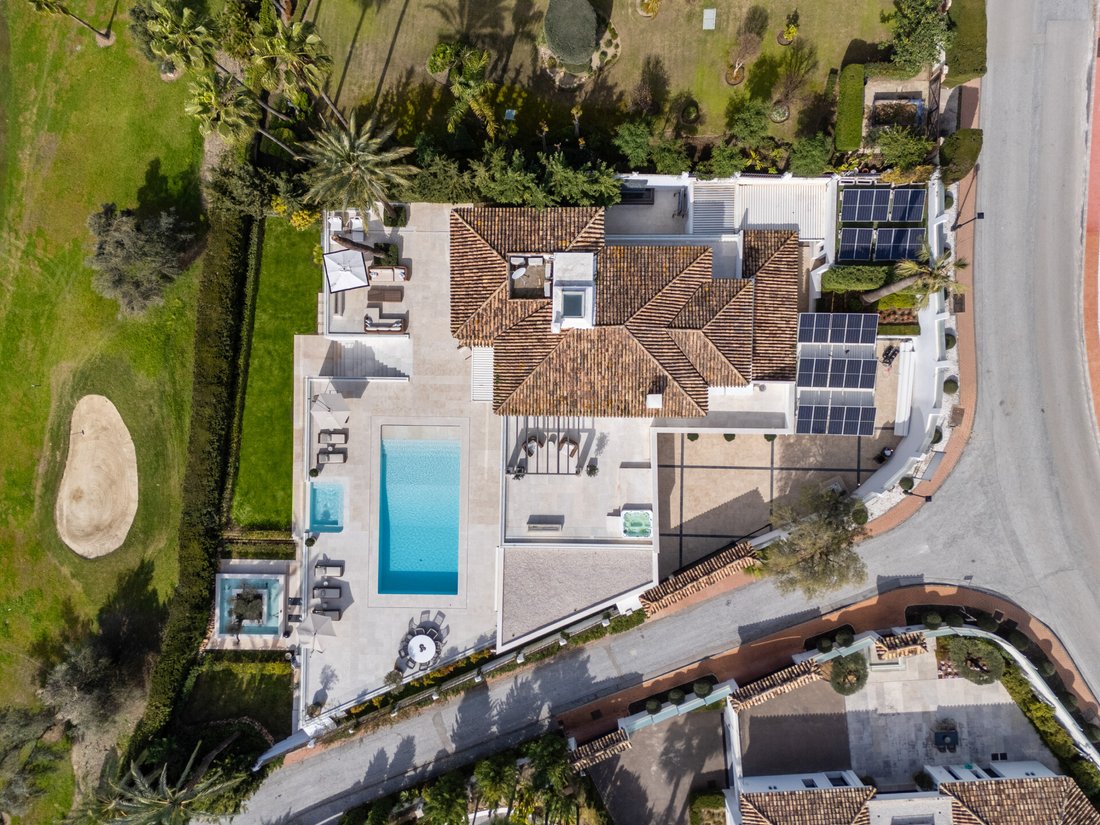 Villa in Puerto Banus, Marbella, Spain 2 - 18520773