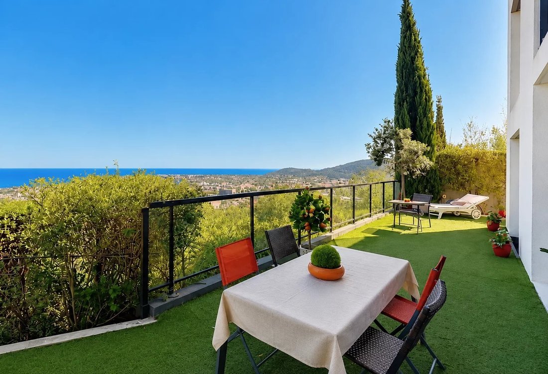 Apartment in Hyeres, Provence-Alpes-Côte d'Azur, France 4 - 18522000