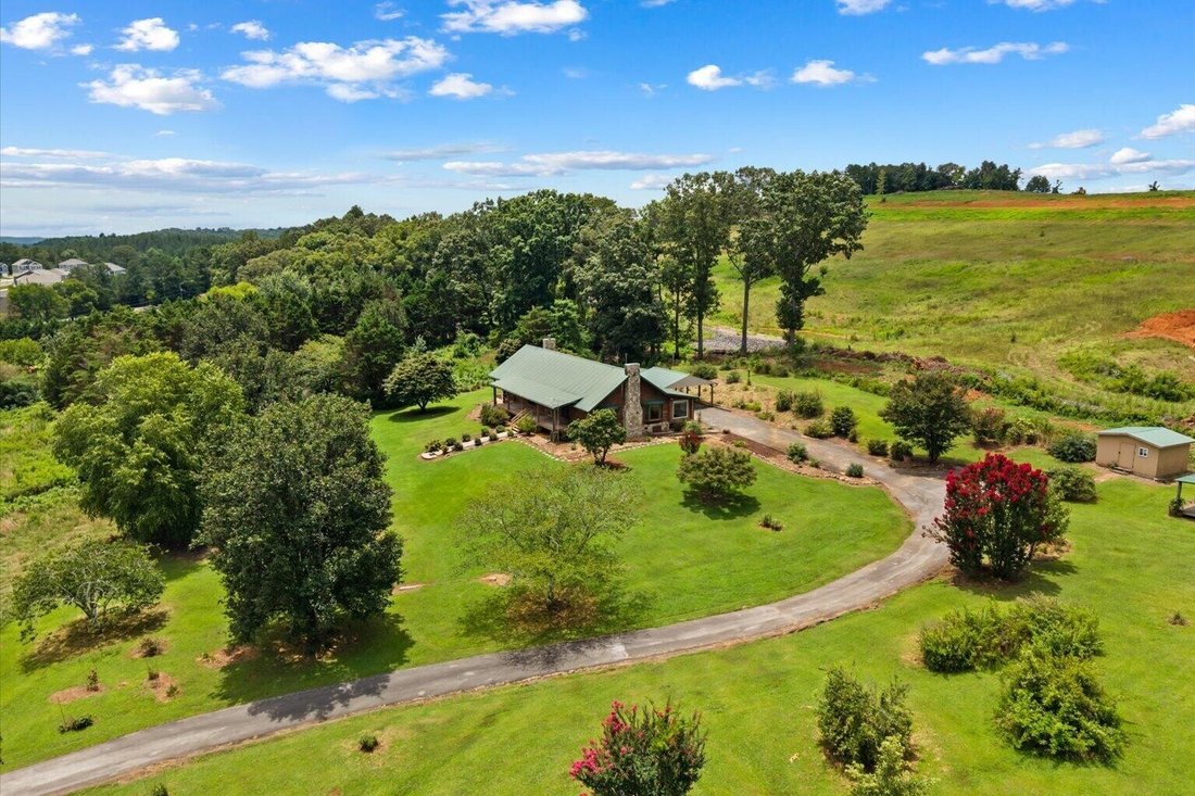 House in Adairsville, Georgia, United States 1 - 18521126