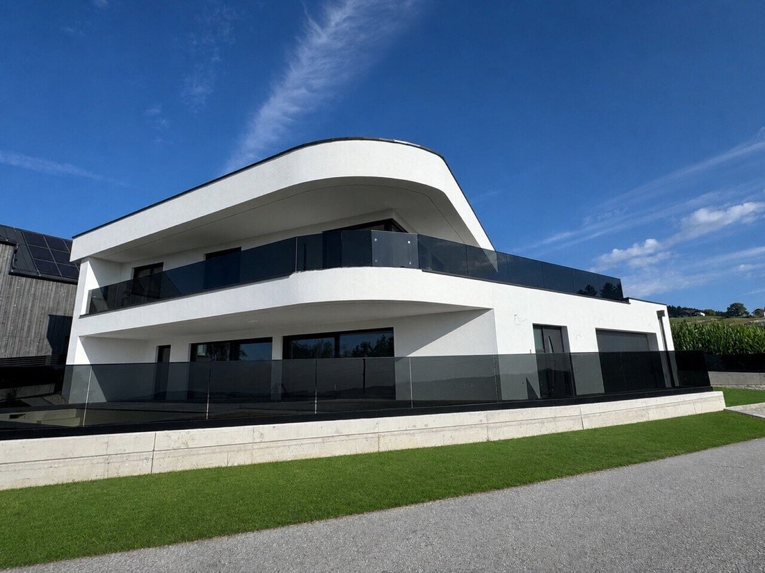 Villa in Lichtenberg, Upper Austria, Austria 2 - 16446682