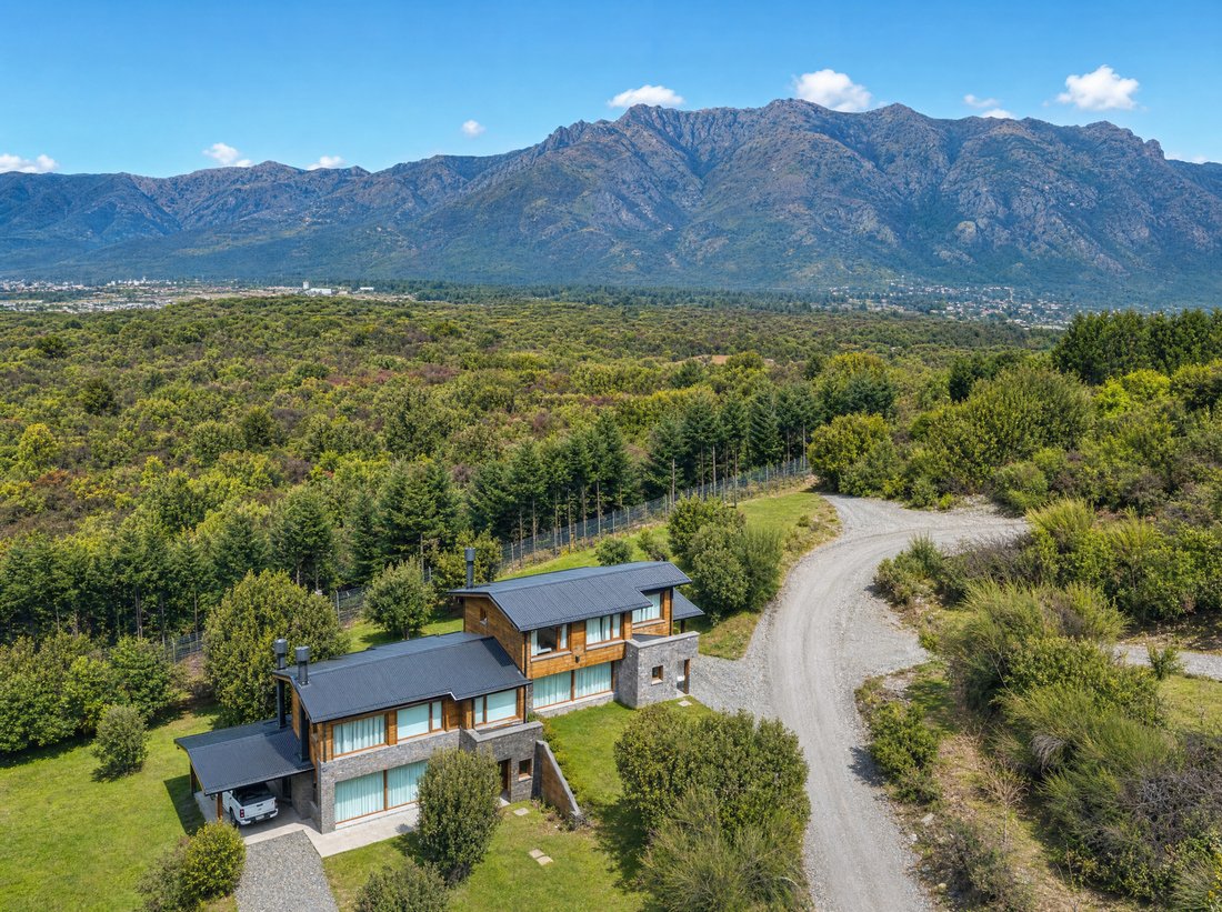 Townhouse in San Carlos de Bariloche, Río Negro, Argentina 2 - 18522495