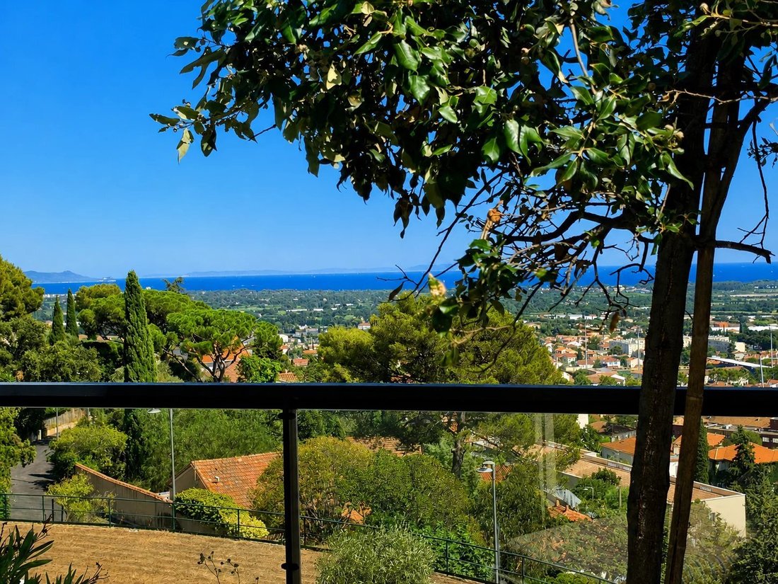 Apartment in Hyeres, Provence-Alpes-Côte d'Azur, France 3 - 18522000