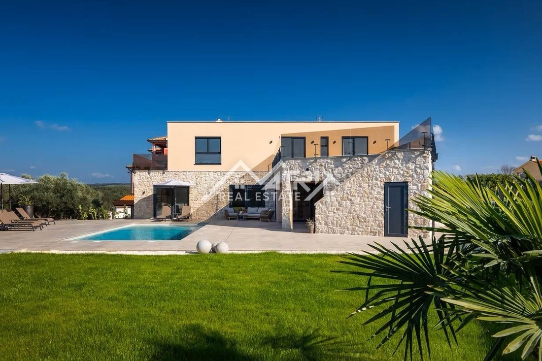 House in Porec, Istria County, Croatia 1 - 18522196