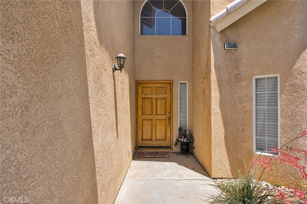 House in Victorville, California, United States 5 - 17926611