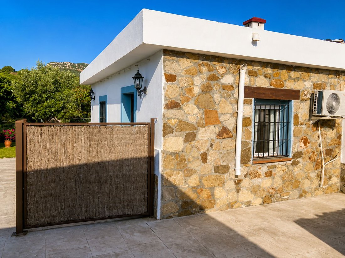 Tarifa, Andalusia, Spain 4 - 18522414