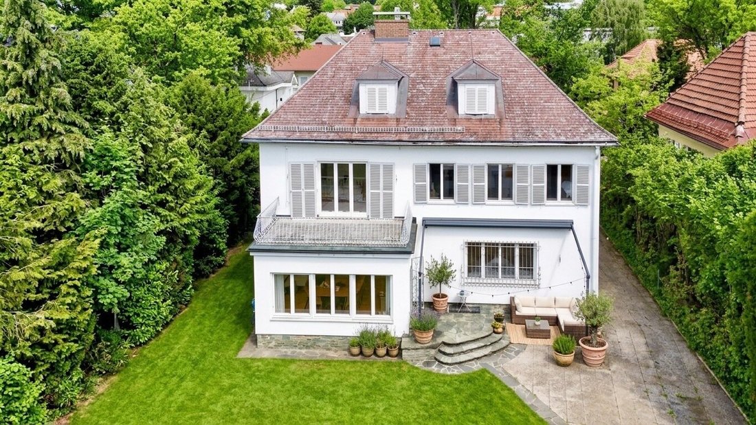 Villa in Klagenfurt am Wörthersee, Carinthia, Austria 1 - 18520768