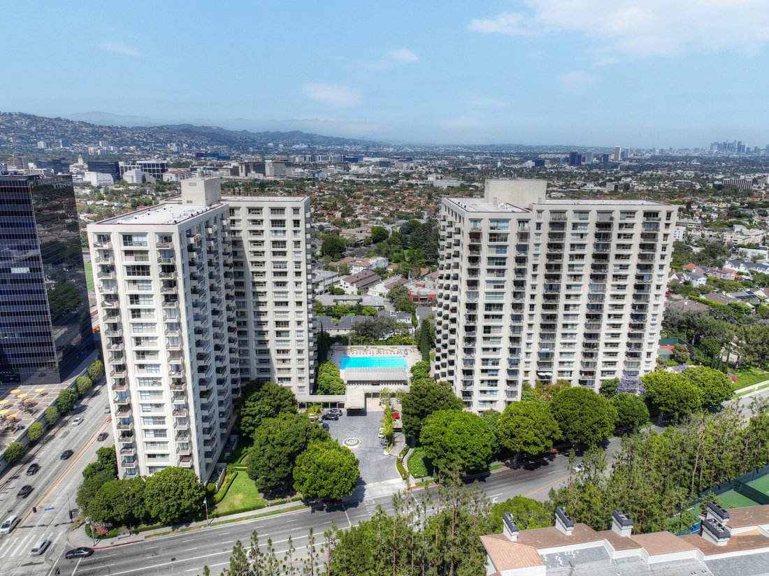 Condo in Los Angeles, California, United States 1 - 18522438