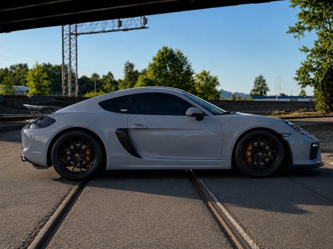 Coupe in Kent, WA, United States 2 - 18520454