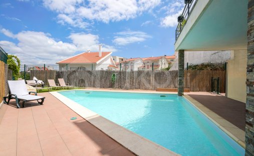 Villa a Ramada e Canecas, Lisbona, Portogallo 1
