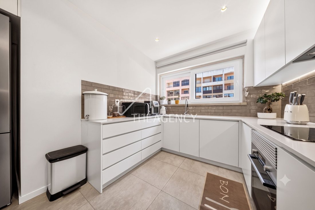 Townhouse in Cascais e Estoril, Lisbon, Portugal 5 - 18454356