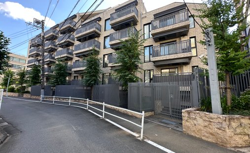 Condo in Shibuya City, Tokyo, Japan 1