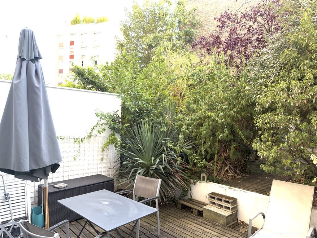 Apartment in Odéon, Paris 6e Arrondissement, Paris 1 - 16225687