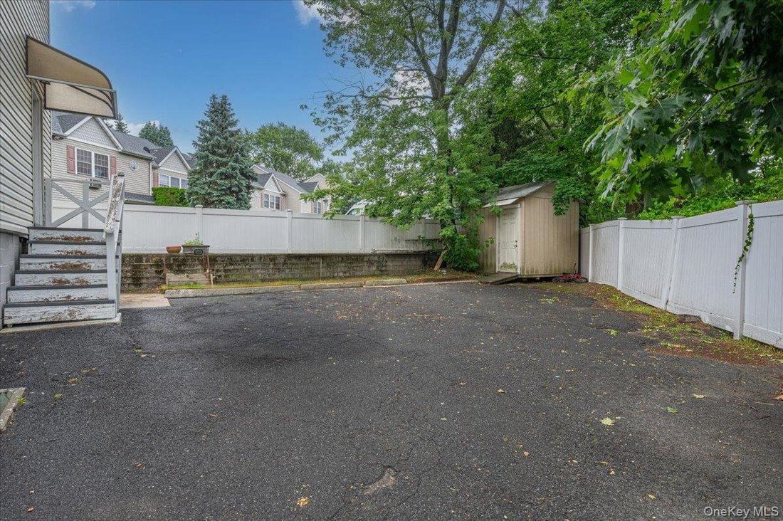 Port Chester, New York, United States 5 - 18521114