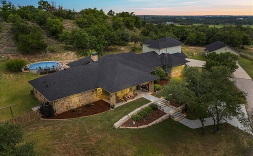 Casa a Weatherford, Texas, Stati Uniti 1